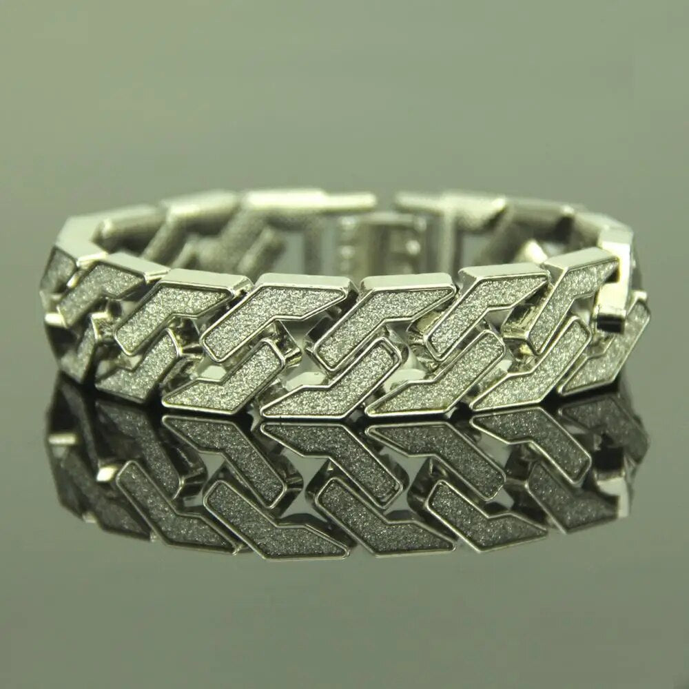 GEOMETRIC DIAMOND BRACELET