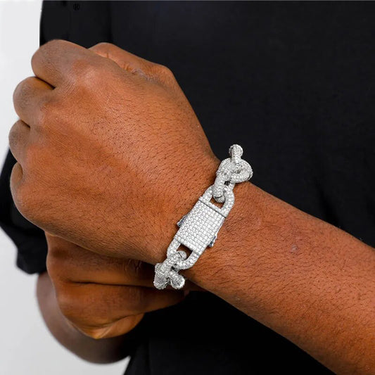 TWISTED ROPE CHAIN DIAMOND BRACELET - 17MM